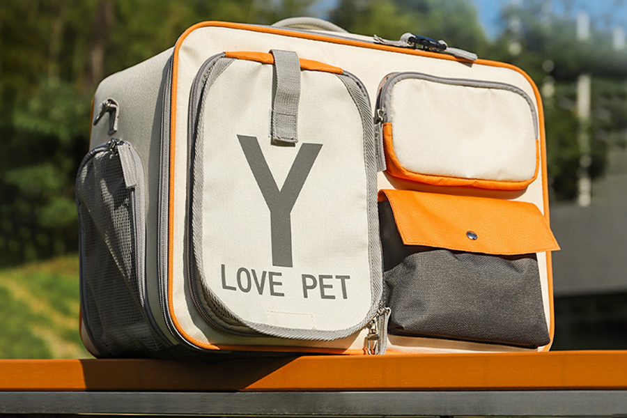Windproof Outdoor Travel Pet Backpack